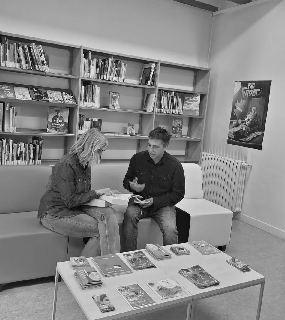 Entrevista día del libro 23 da abril cuentacuentos